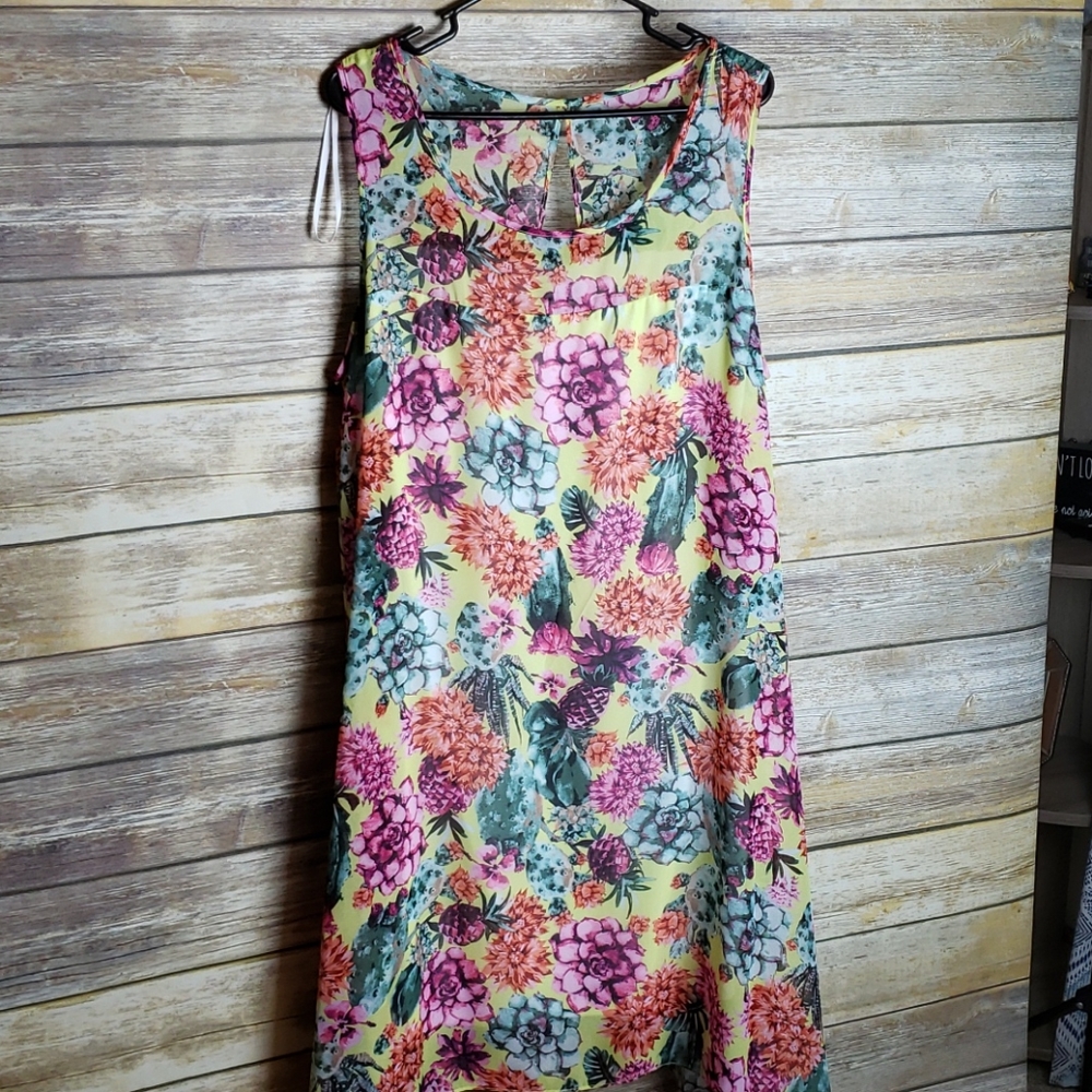Signature by Robbie Bee Floral Dress 16W